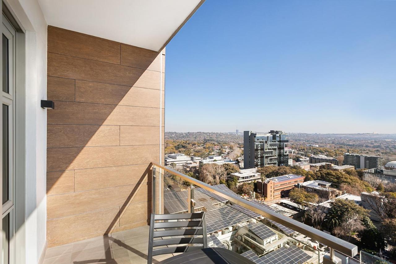 The Tyrwhitt Rosebank Apartments (Adults Only) Johannesburg Exterior photo