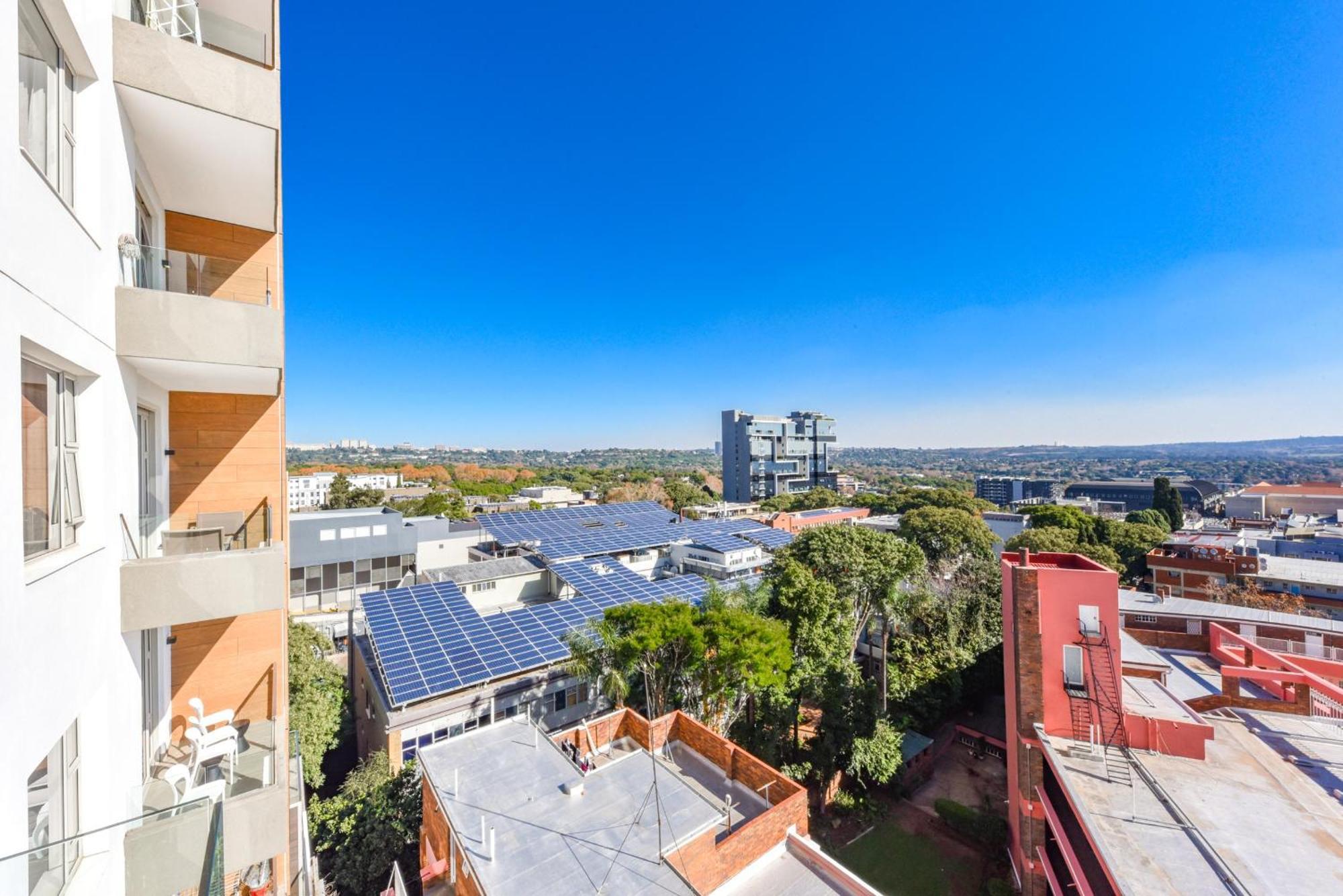 The Tyrwhitt Rosebank Apartments (Adults Only) Johannesburg Exterior photo