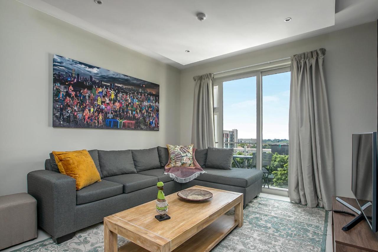 The Tyrwhitt Rosebank Apartments (Adults Only) Johannesburg Exterior photo
